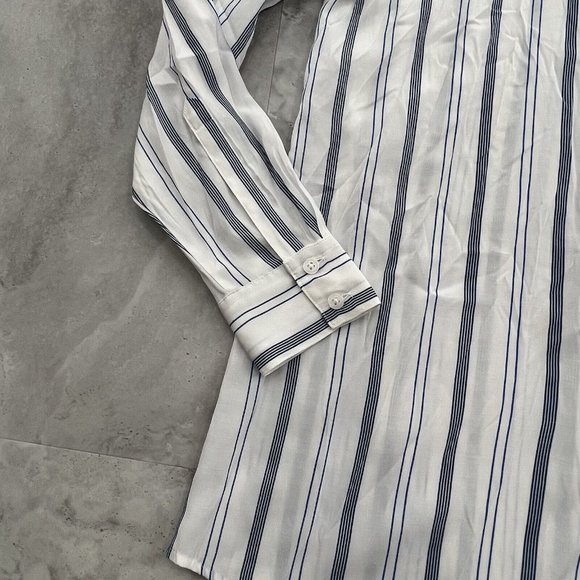 Elizabeth And James Womens Size M Blue White Stripe Tie Neck Button Down Shirt - Picture 5 of 9